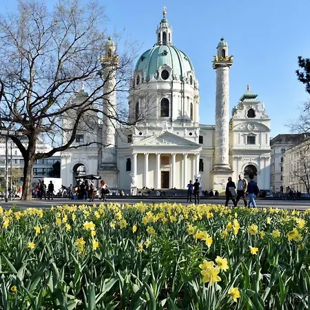Grand Vienna City Center Apartment-2
